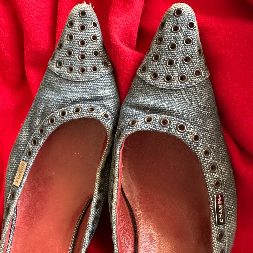 Authentic vintage Chanel slides - Picture 7 of 7